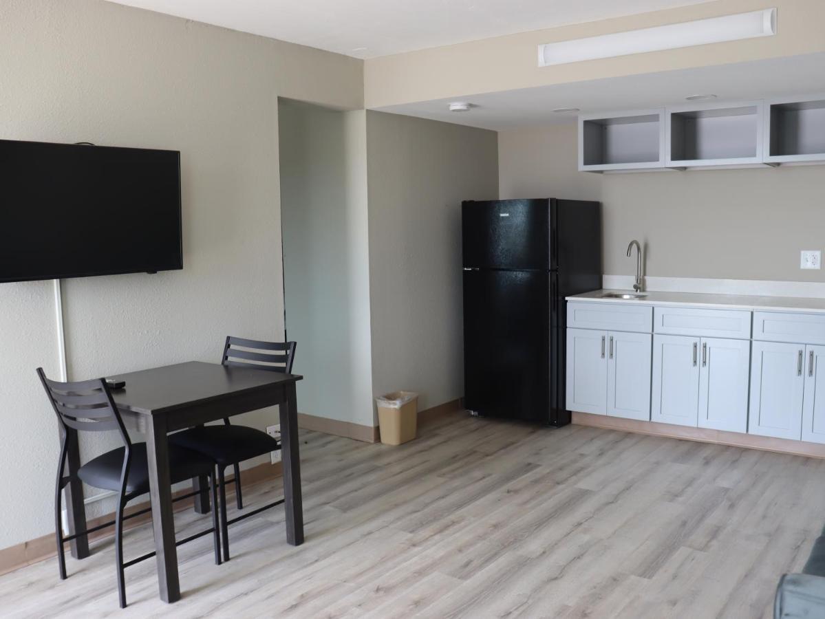 Crossroads Inn & Suites West Memphis Zewnętrze zdjęcie