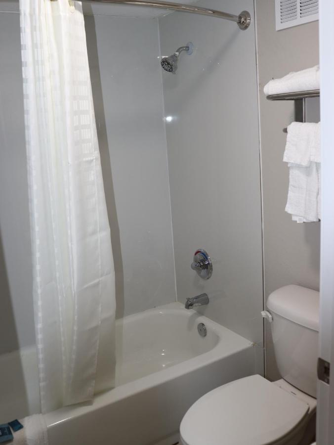 Crossroads Inn & Suites West Memphis Zewnętrze zdjęcie
