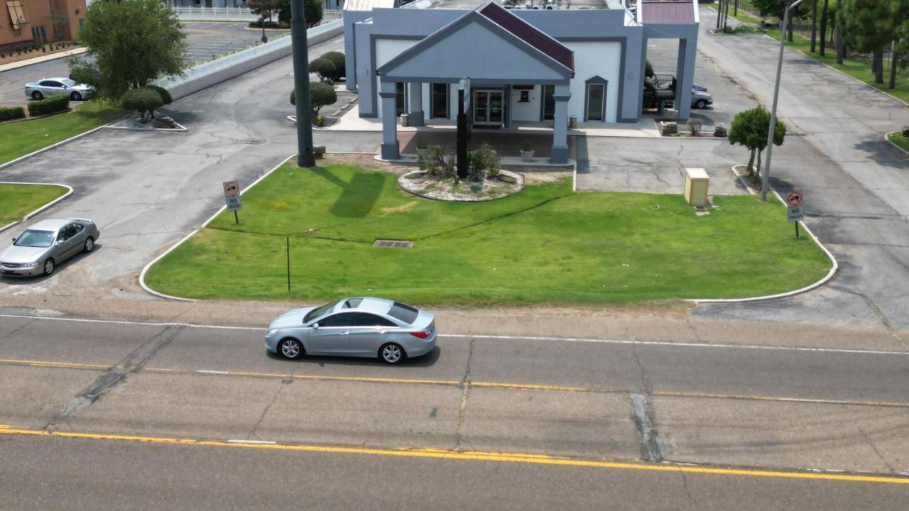 Crossroads Inn & Suites West Memphis Zewnętrze zdjęcie