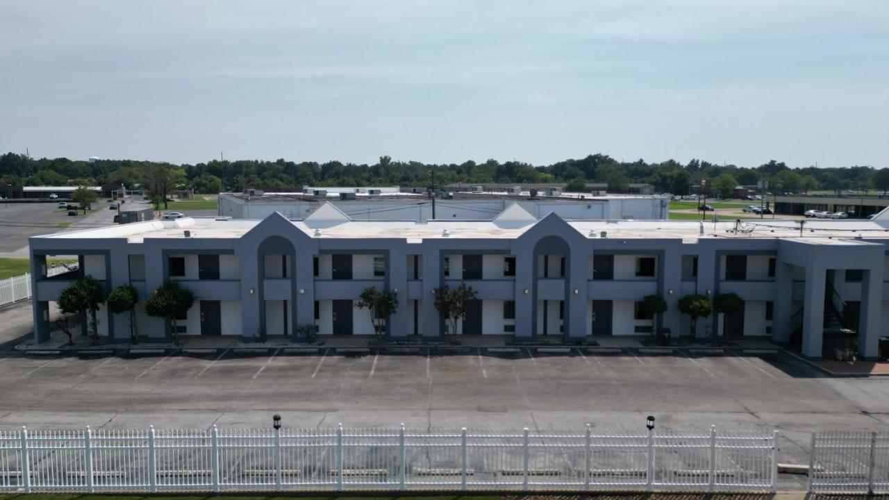 Crossroads Inn & Suites West Memphis Zewnętrze zdjęcie